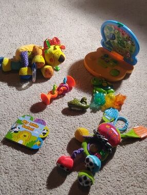 Colorful Plush Activity Motor Development Toys  for Baby/Toddler Multi-Color